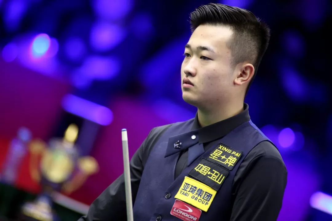 随着时间的 随着时间的