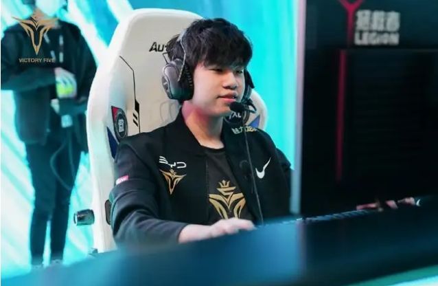 他们在多个 他们在多个