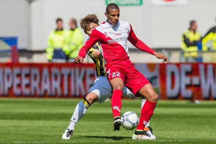 冰岛队击败 冰岛队击败