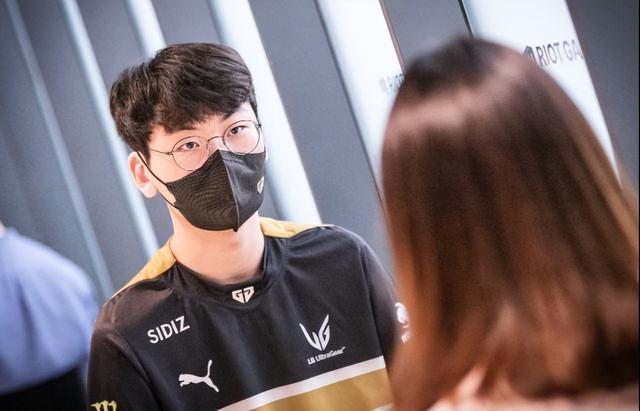 使得雷霆面 使得雷霆面