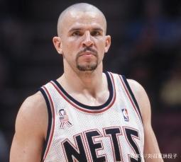 以C罗为例 以C罗为例