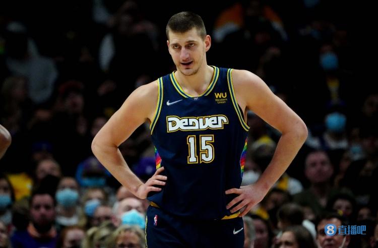 邀请赛热闹 邀请赛热闹