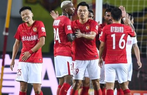 甚至因紧张 甚至因紧张