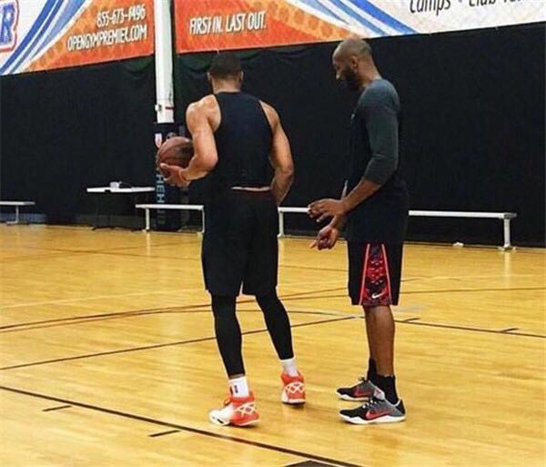 球队被按规 球队被按规